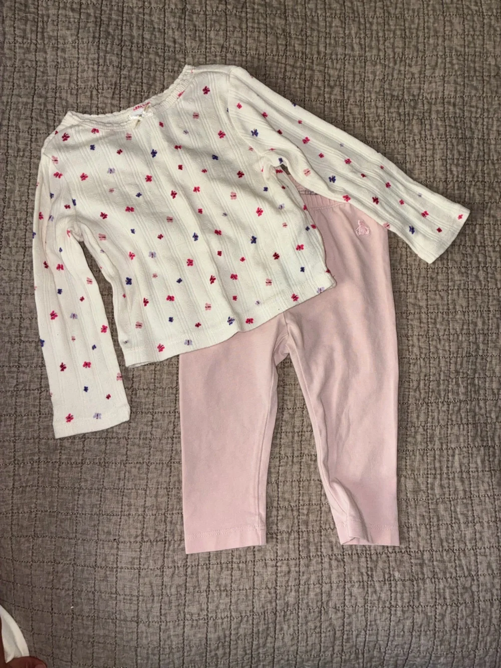 GAP White Ribbed Top with Pink & Purple Floral Dots and Pink Leggings Pajama Set
